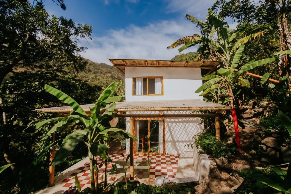 Exterior of Violeta Cottage